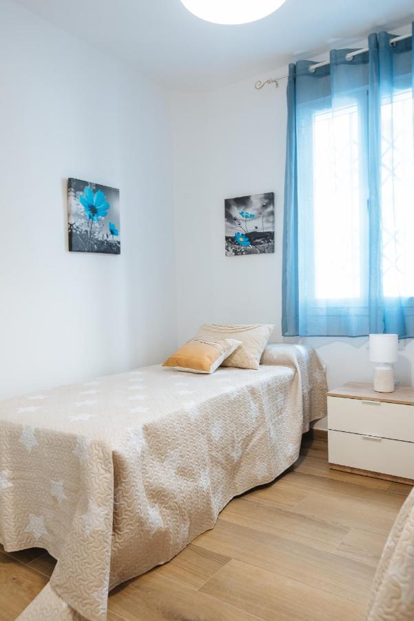 El Apartamento Del Reloj De Sol Севилья Экстерьер фото