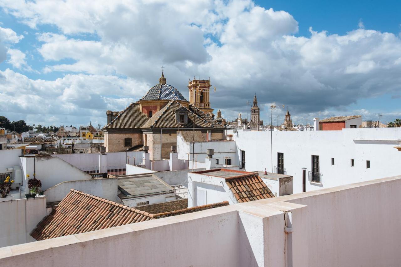 El Apartamento Del Reloj De Sol Севилья Экстерьер фото